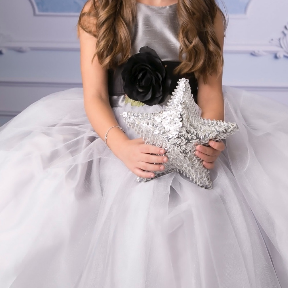 Girl's Fancy dresses